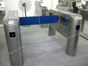Açık IP54 Otomatik Ticari Salıncak Bariyer Kapısı Sistemi, RFID Turnikeler